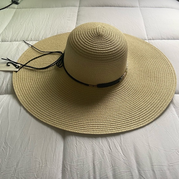 🆕 Anthropologie Bead-Trimmed Paper Sun Hat - Picture 7 of 7